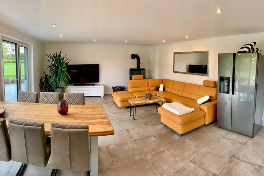 Neue Ruhige Ferienwohnung Am Wald Wustewohlde Exteriér fotografie