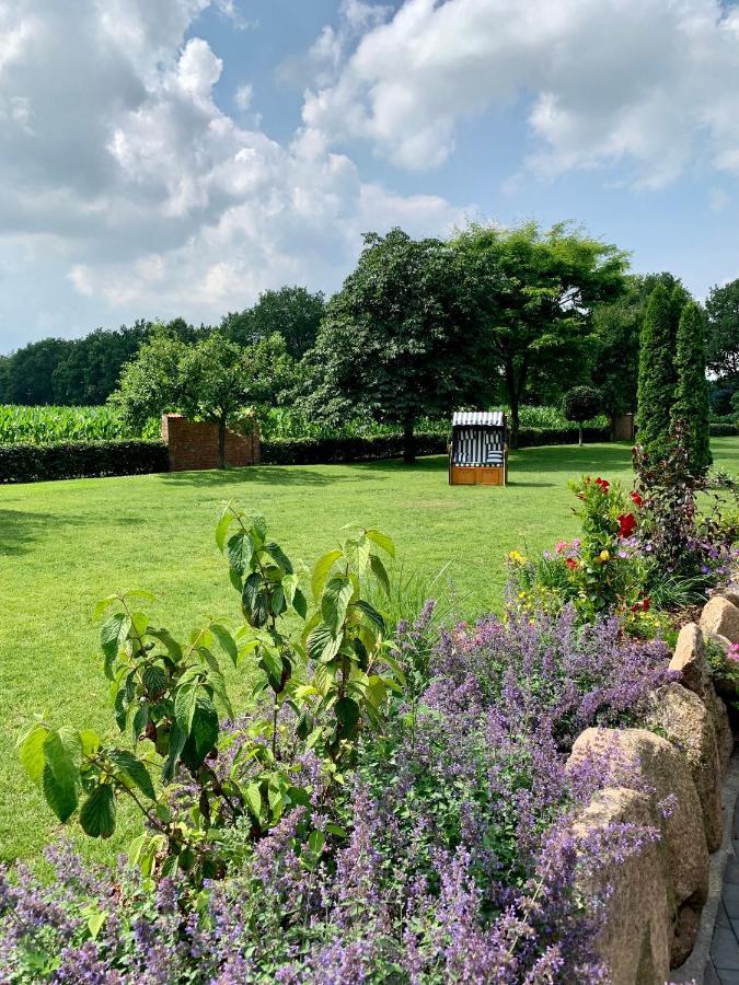 Neue Ruhige Ferienwohnung Am Wald Wustewohlde Exteriér fotografie